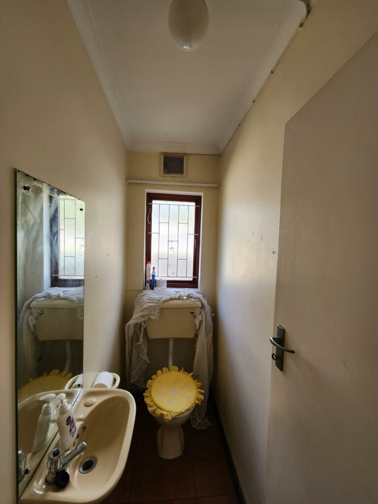 Guest Toilet