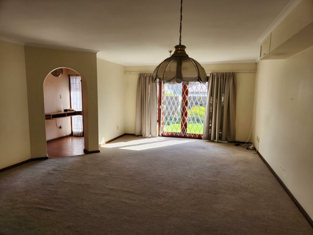 Lounge to Entrance Hall