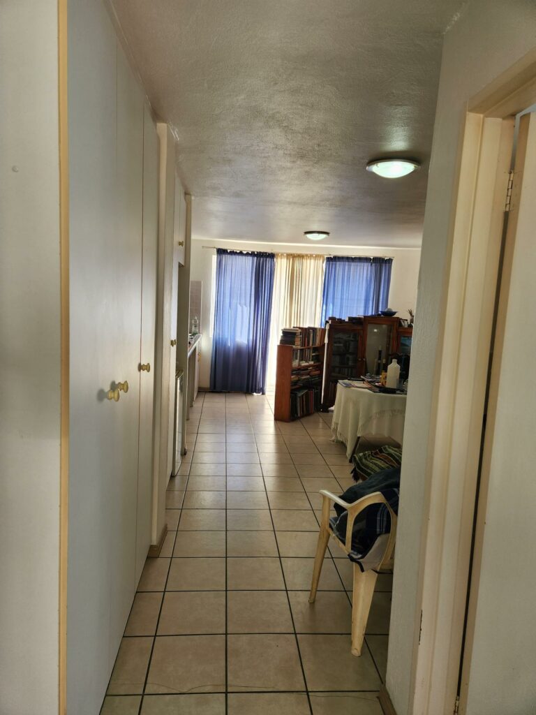 1000058404