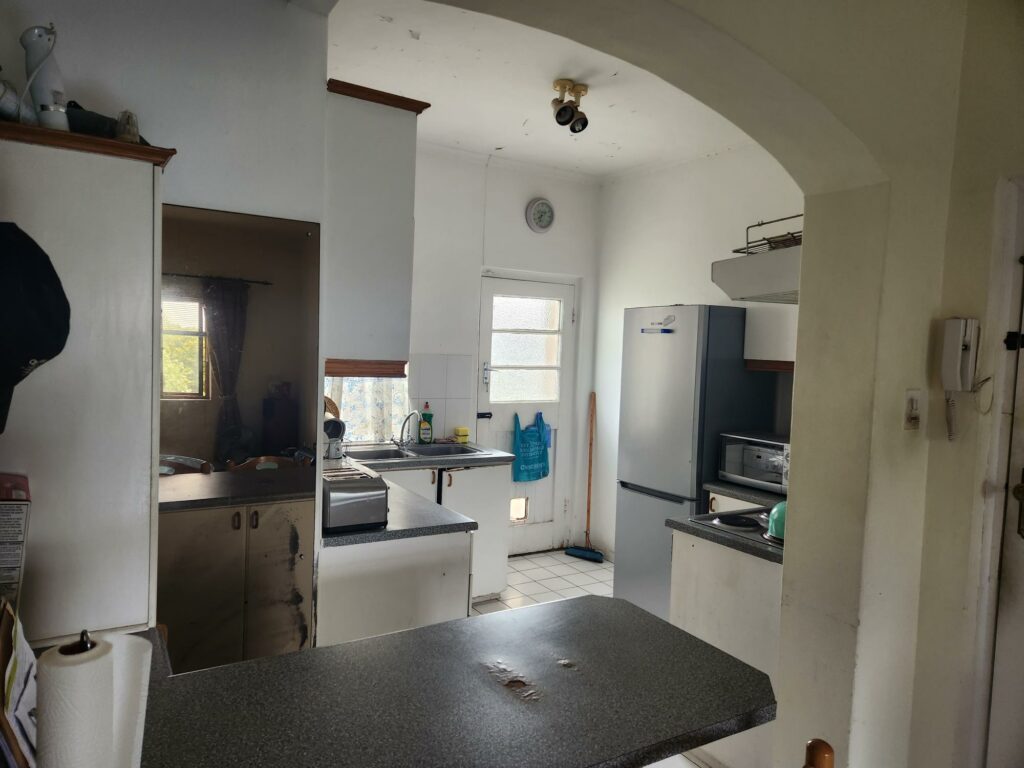 Kitchen counter